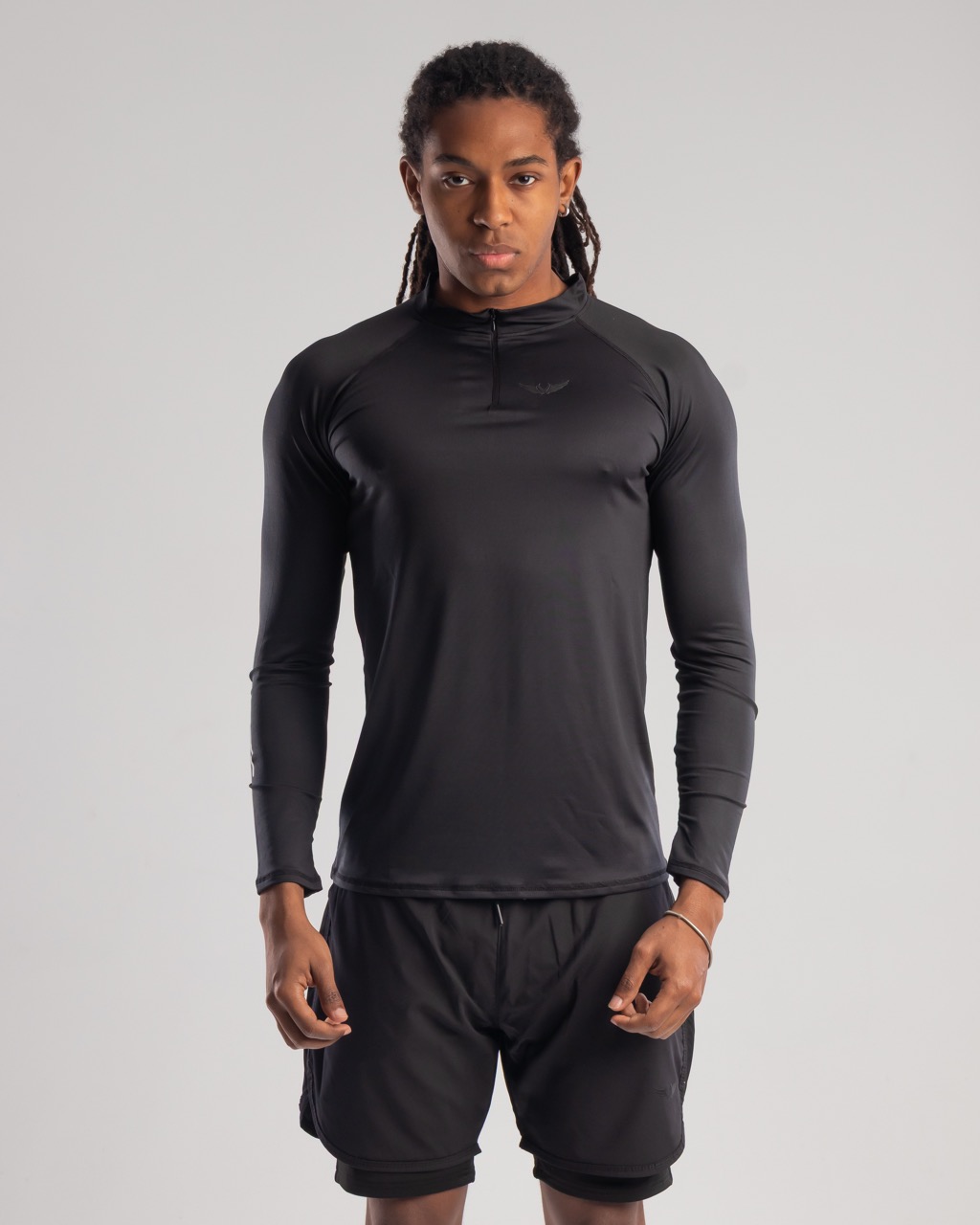 BLACK HIGH NECK LONG SLEEVE