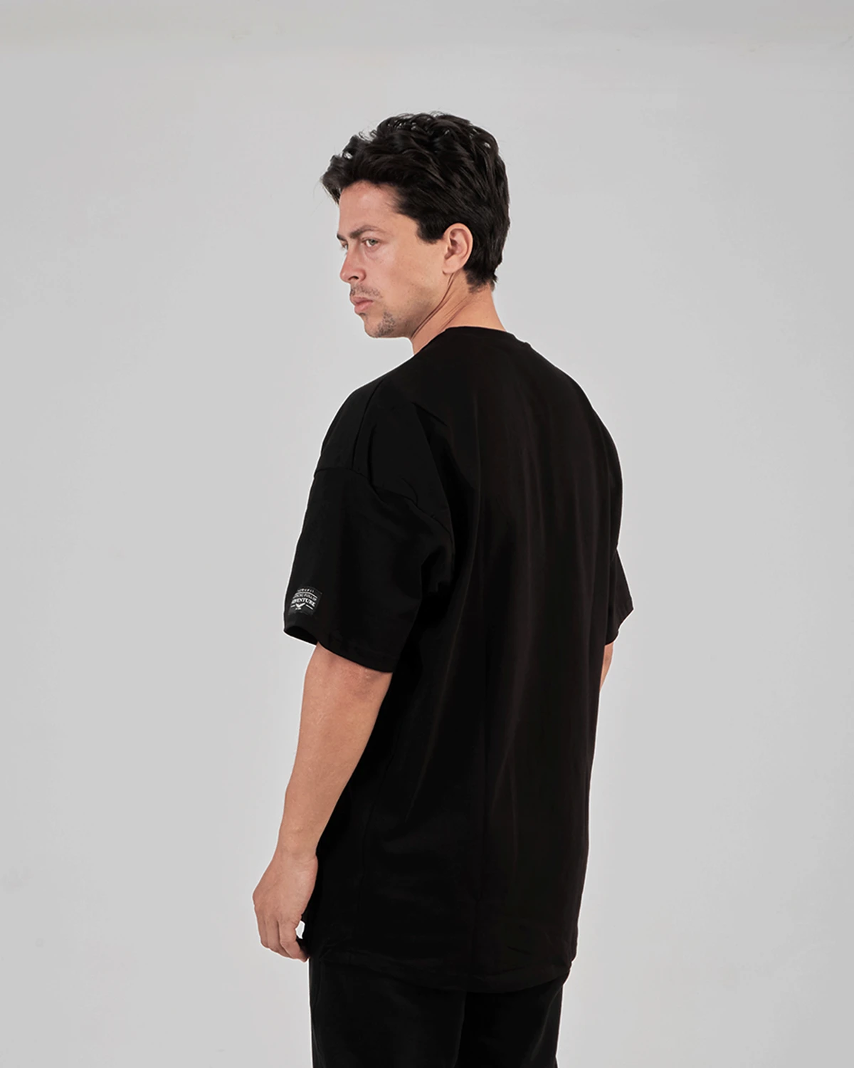 WF CHAMP BLACK T-SHIRT