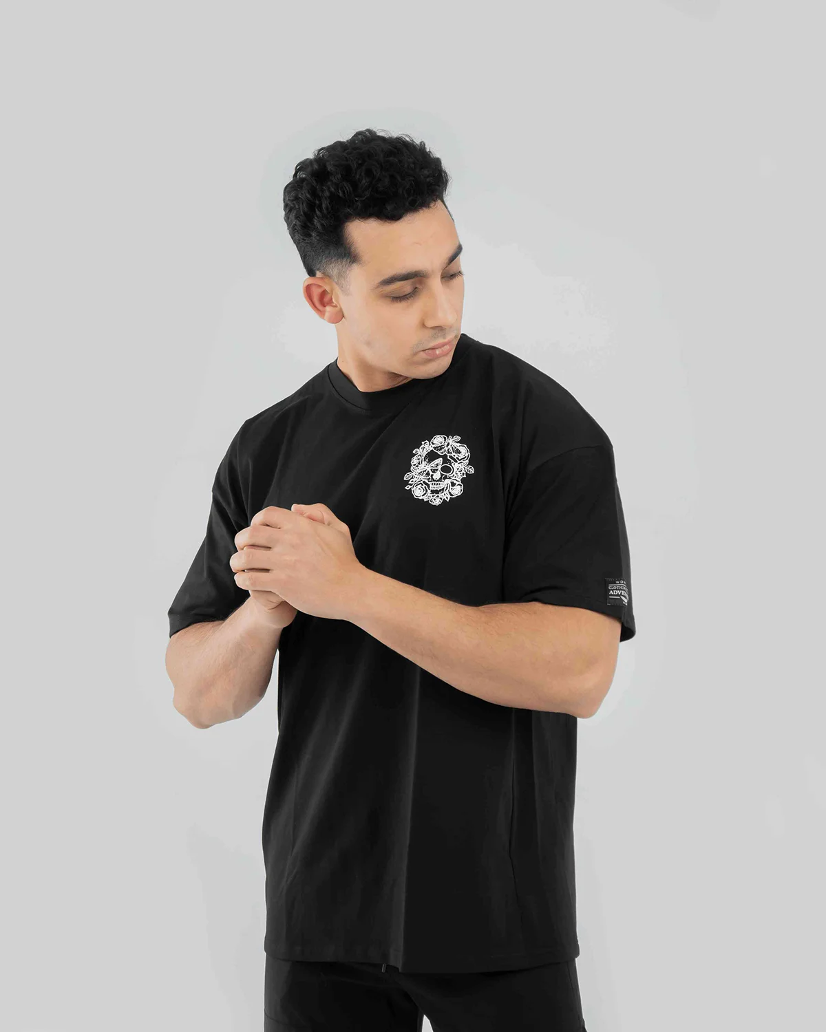 BLACK BUTTERFLYS OVERSIZED