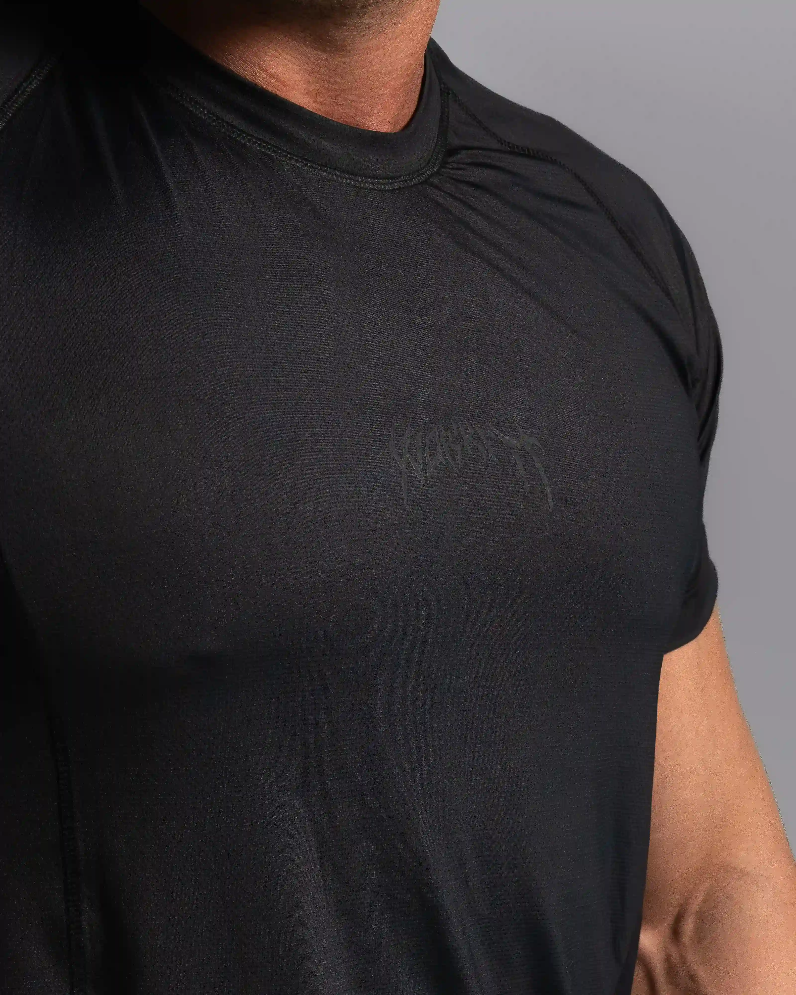 vital semless dri-fit t black