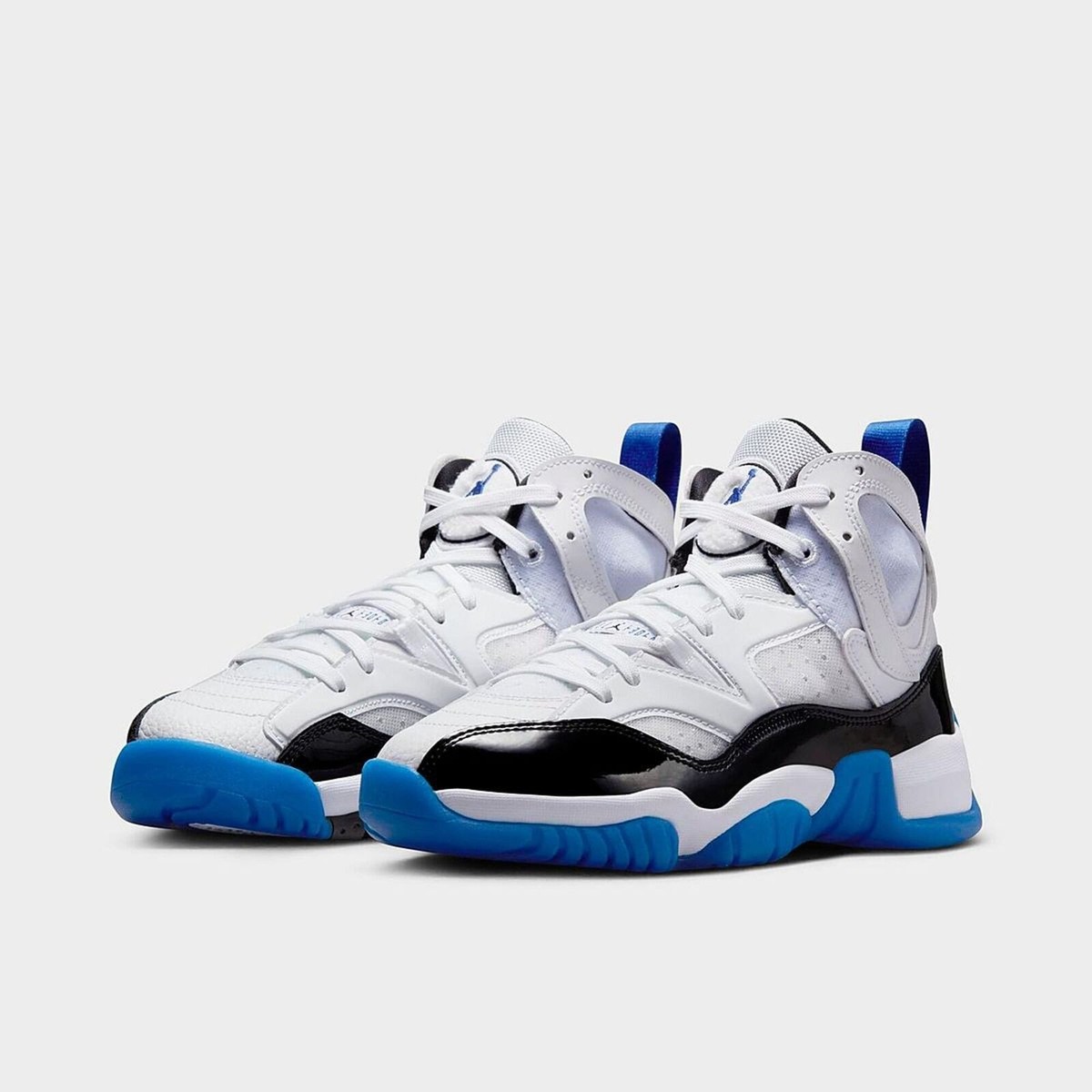 Edit Nike Air Jordan-White&Blue