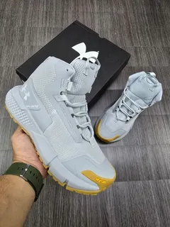 Under Armour CHARGED VALSETZ MID-grey