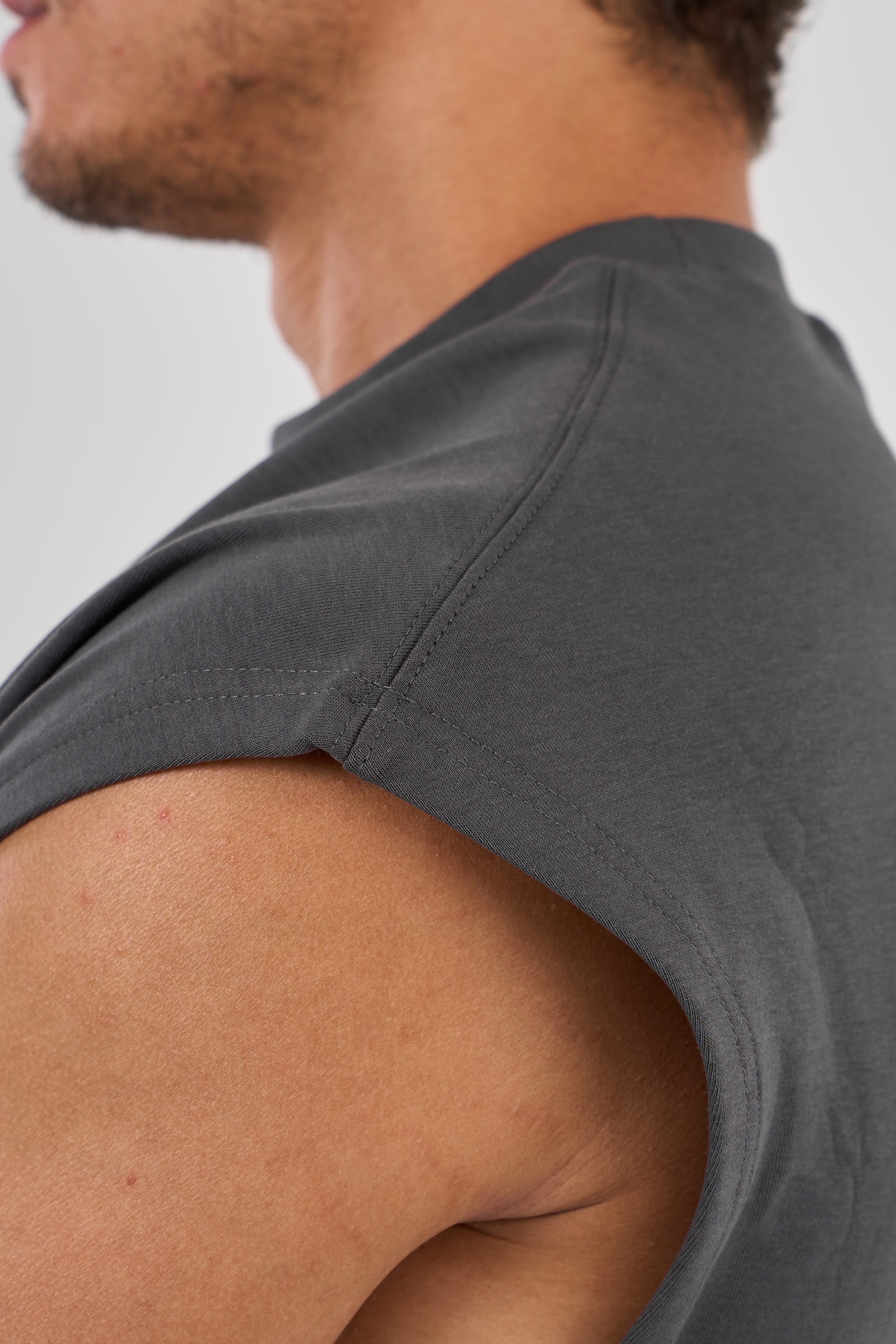 WorkFit Essential Muscle t-Gray